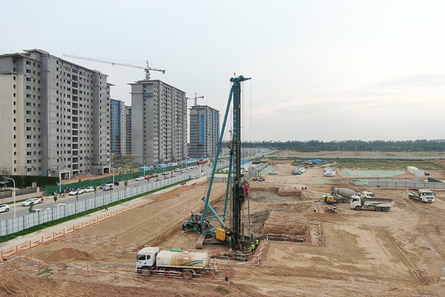 夯中岩土