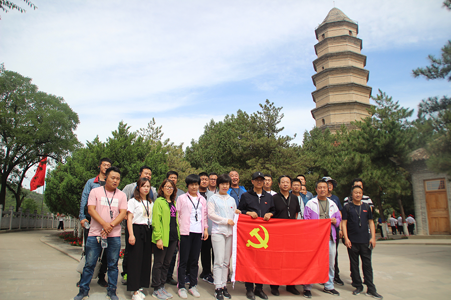 夯中岩土
