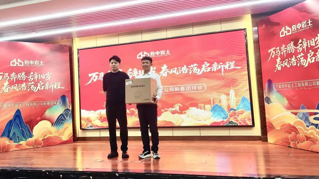 2104806168340783104.jpg ddac163c3d022b5e0f09b307c2501adc_6390821343963012825553602.jpg